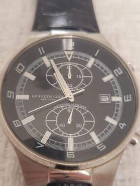 Kenneth Cole Watch Black Croc-Embossed Leather Strap with Polished Silver Buckle